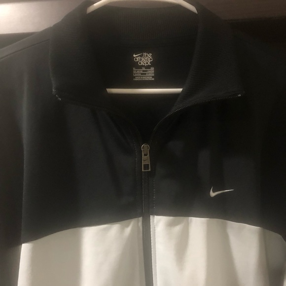 Nike Track Jacket - Picture 5 of 5